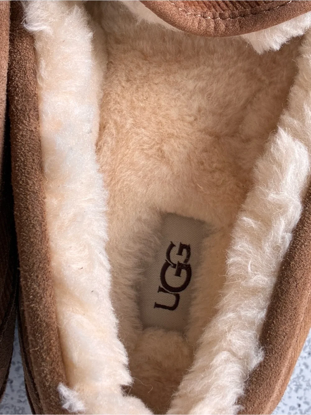UGG soft chestnut