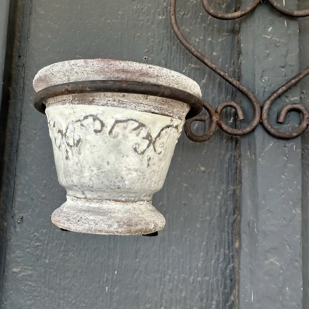 Cast Iron this rustic