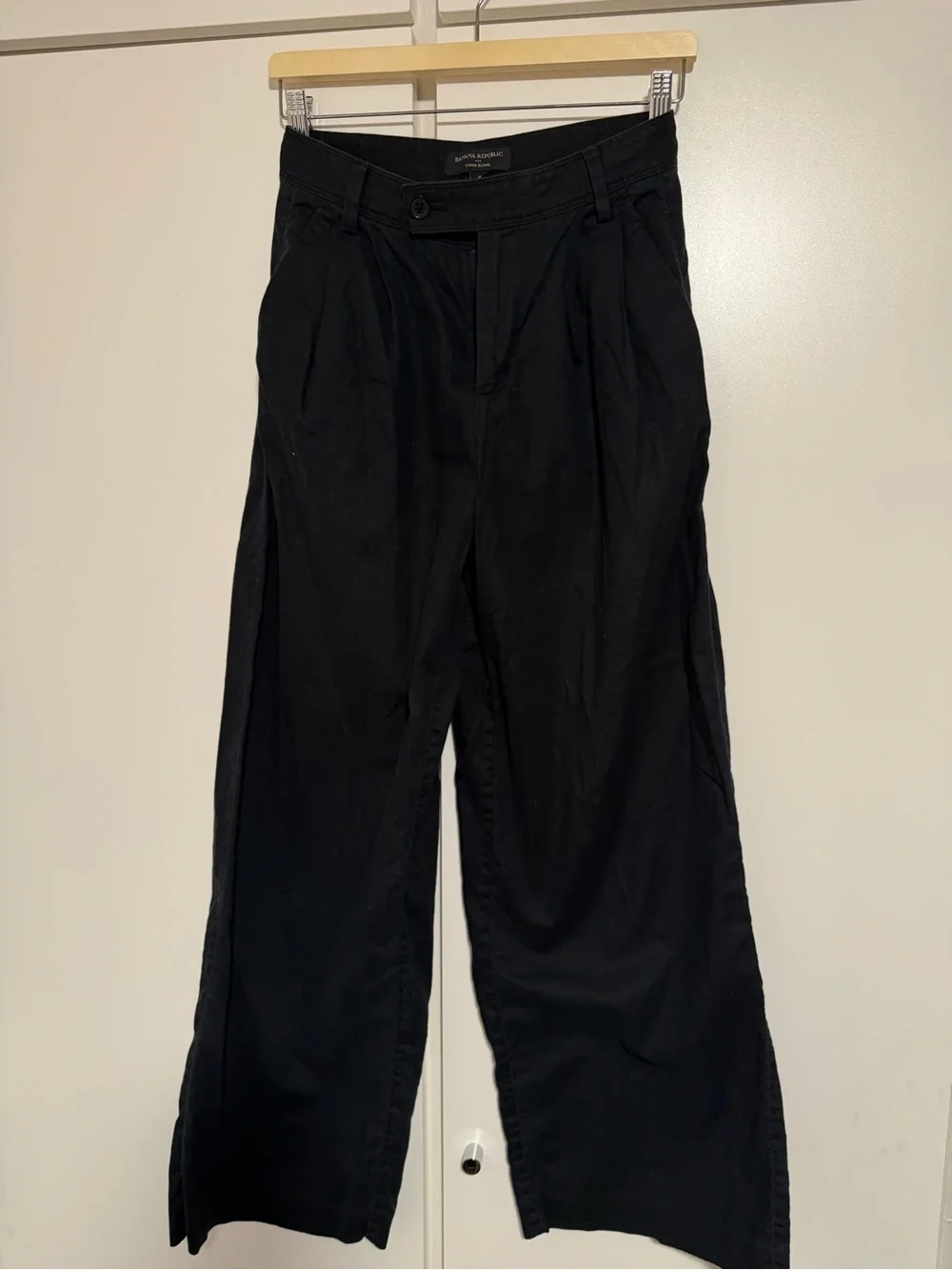 Banana Republic linen blend