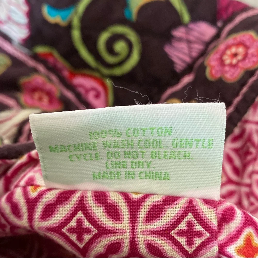 Vera Bradley reposhing this