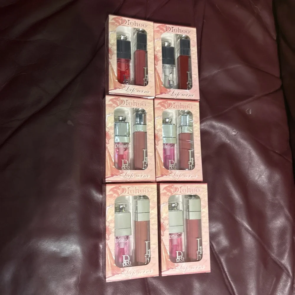 Lot Of 6 Drohoo Lip Wine Lip Gloss travel Collection Colors Stocking Stuffers