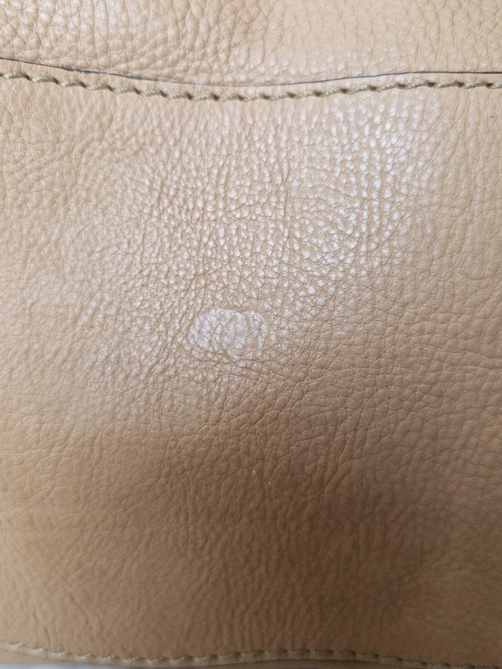 Chloe brand color