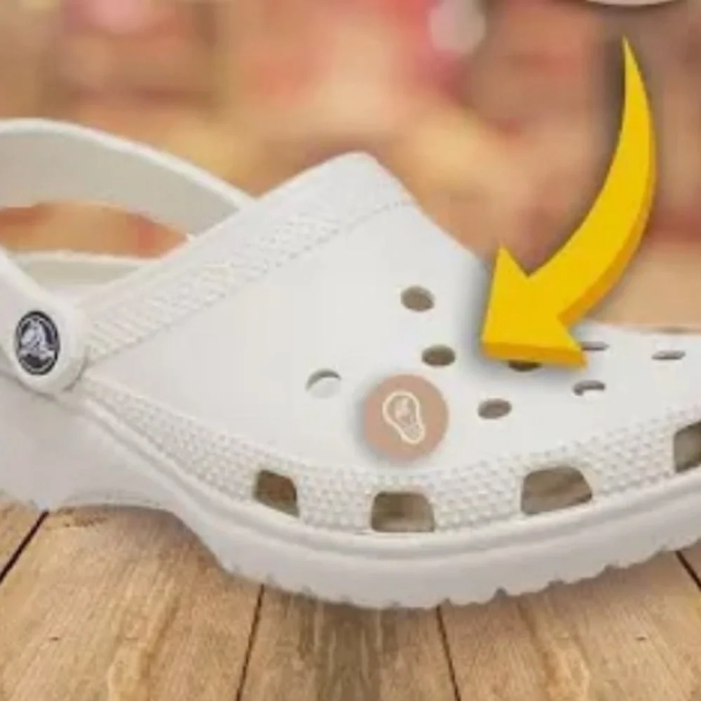 CROCS pics charms ❤️