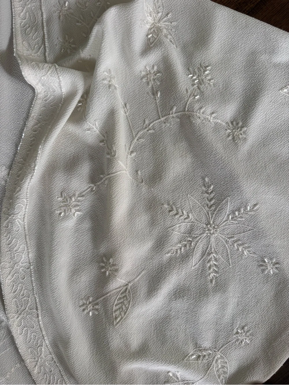 Anthropologie lightweight embroidered