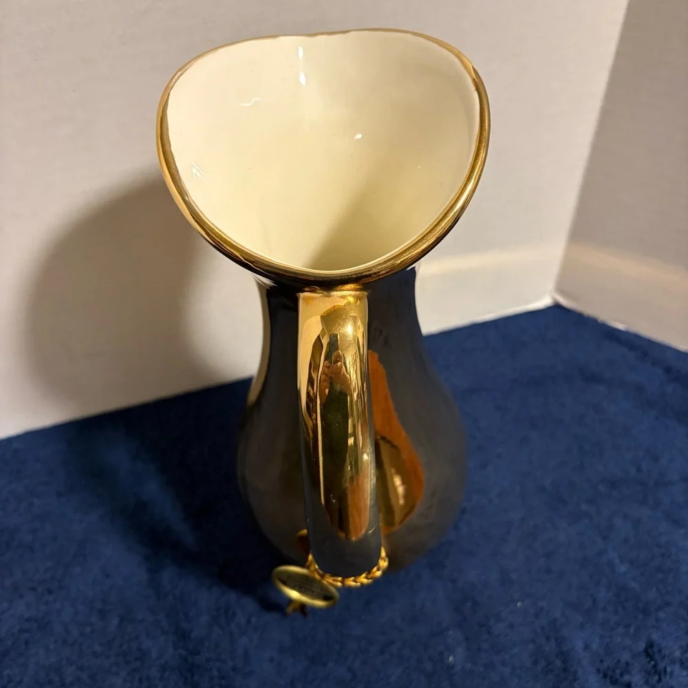 Vintage Royal Haeger Art Pottery 22K Gold Vase Ewer Prestige w/ Original Tag 10”