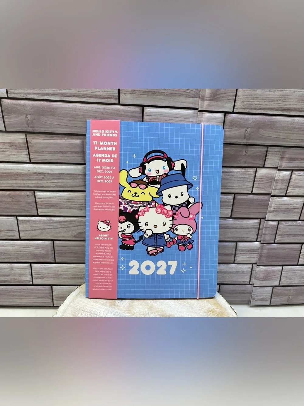 Hello Kitty & Friends ❤️  Monthly 17 months Planner Aug 2026 to Dec 2027 NWT