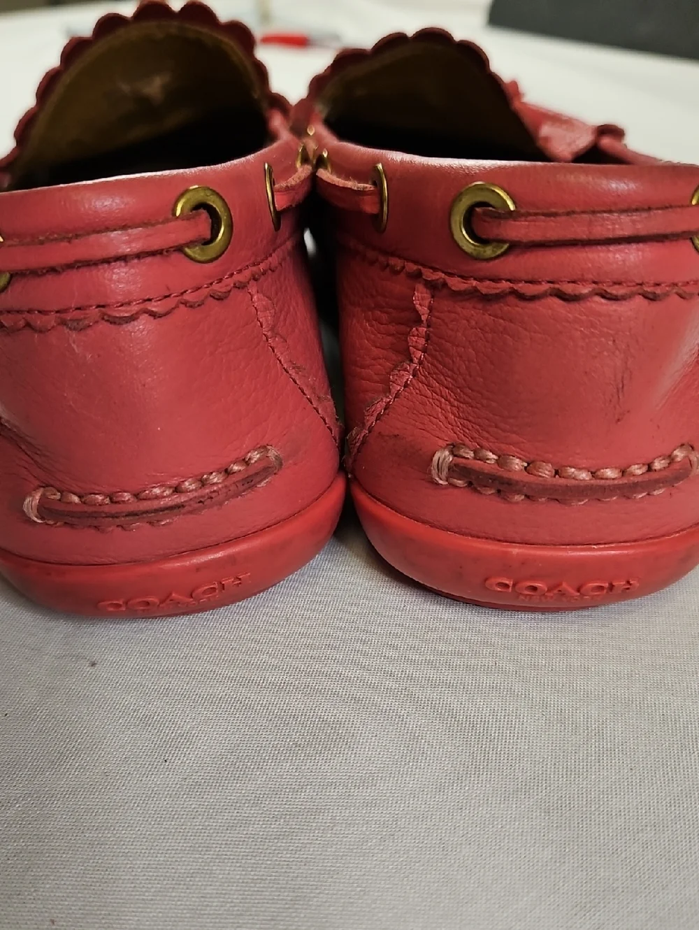Coach pretty salmon