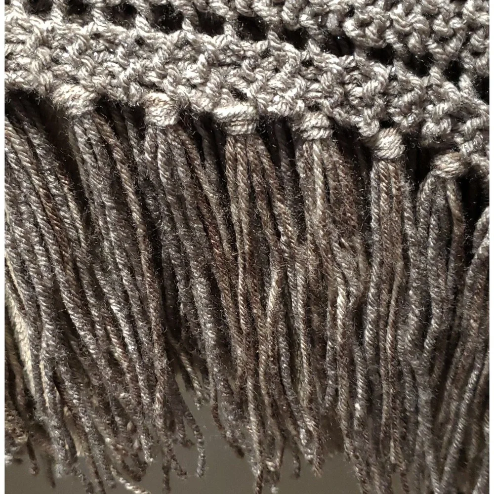 Graceful Garnet new taupe