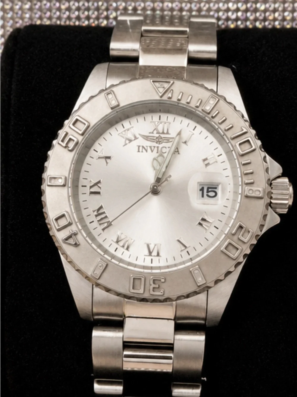 Invicta watch diamond