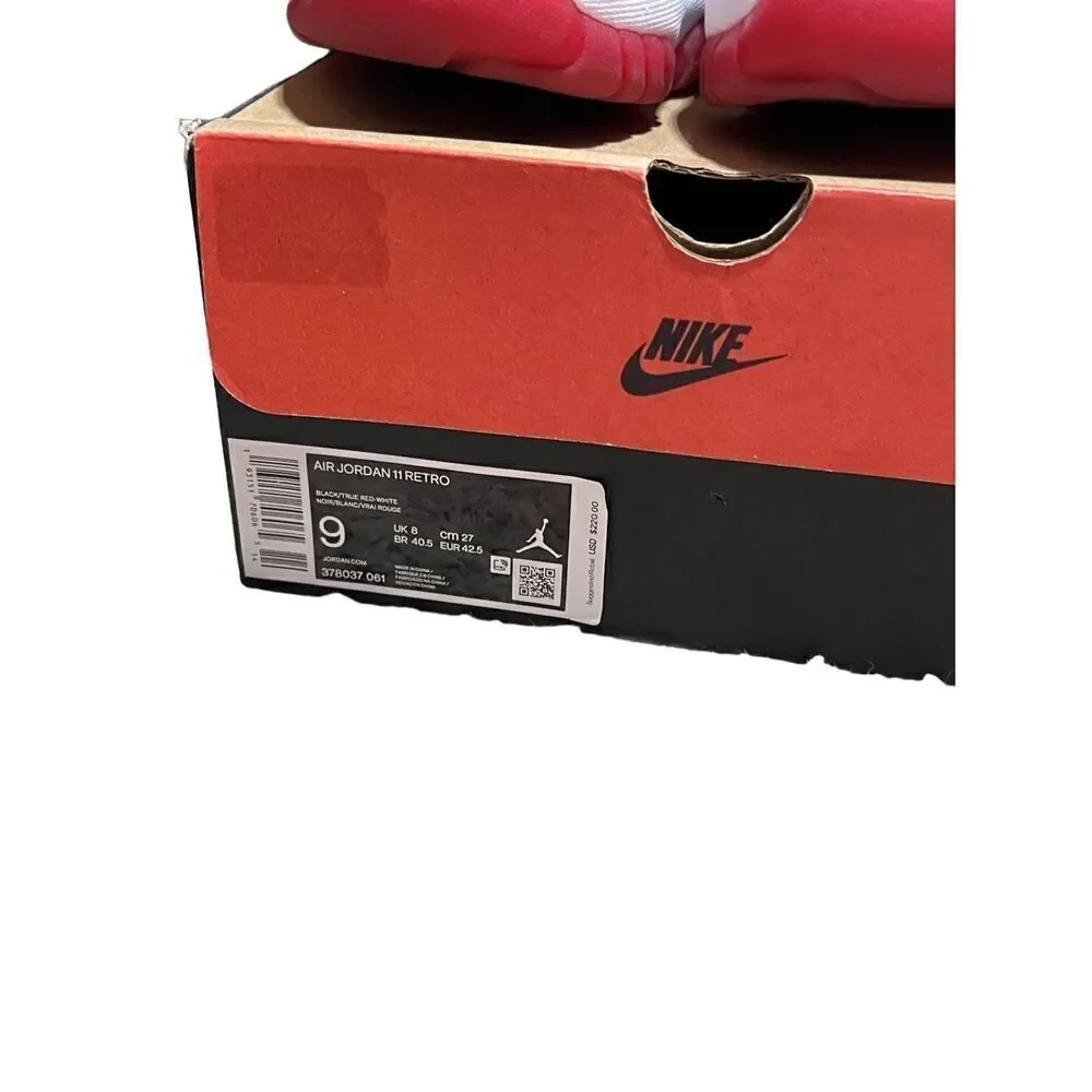 Jordan 11 og