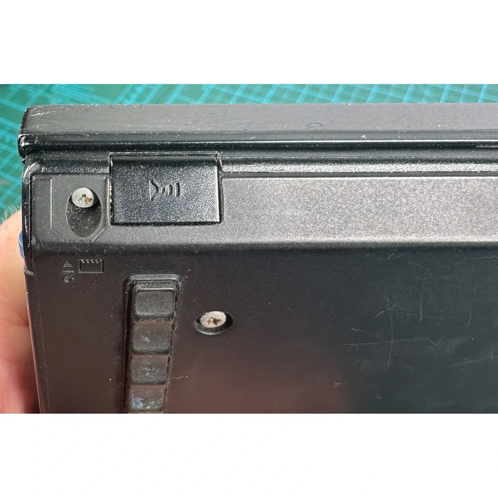 IBM ThinkPad T40 Laptop Type 2373 Intel Centrino Windows XP VTG UNTESTED