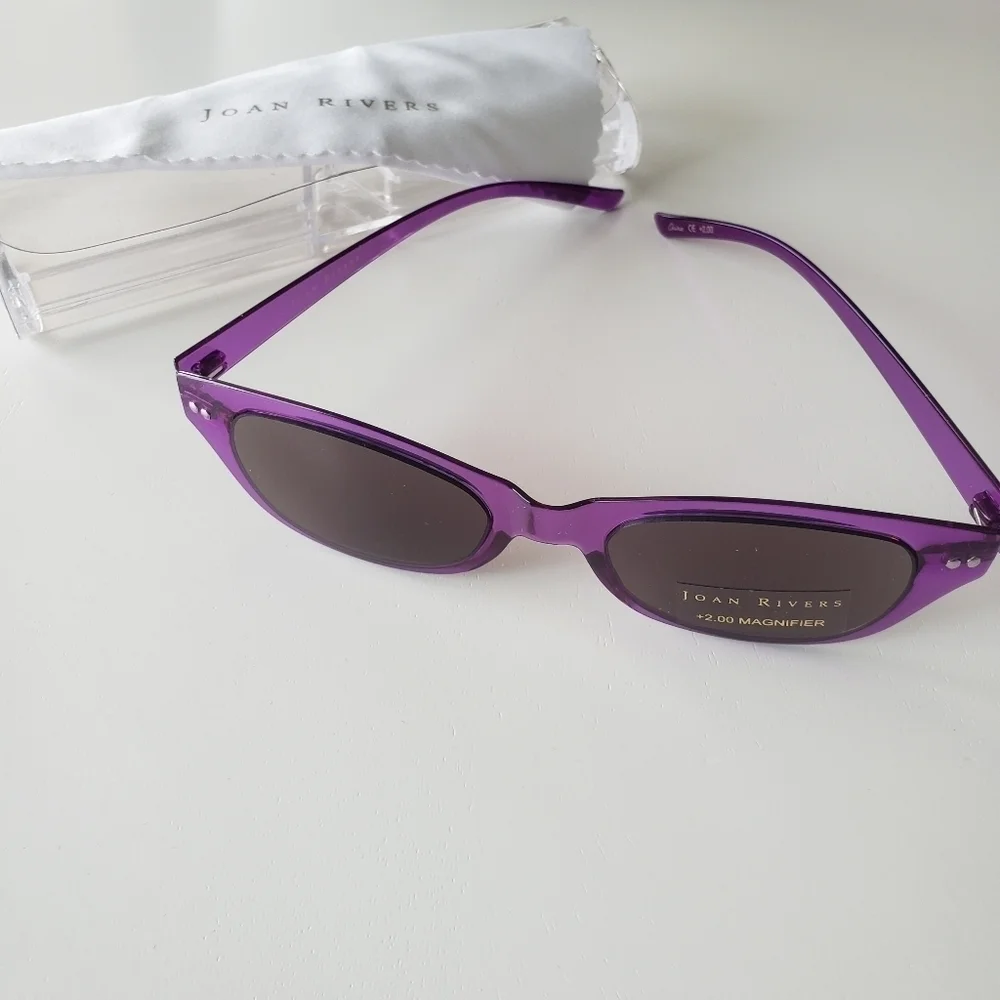 Joan Rivers never worn