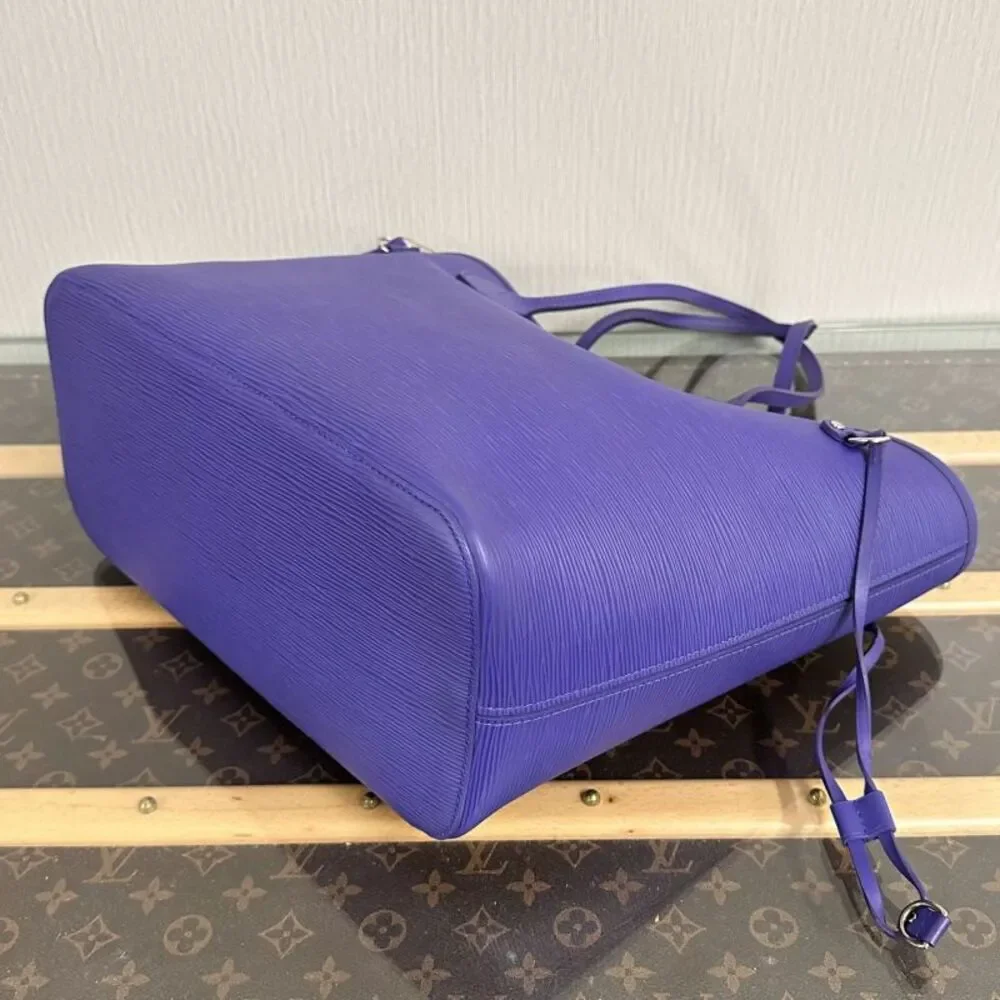 Louis Vuitton brand louis