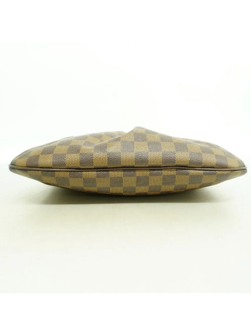 Louis Vuitton ladies tan