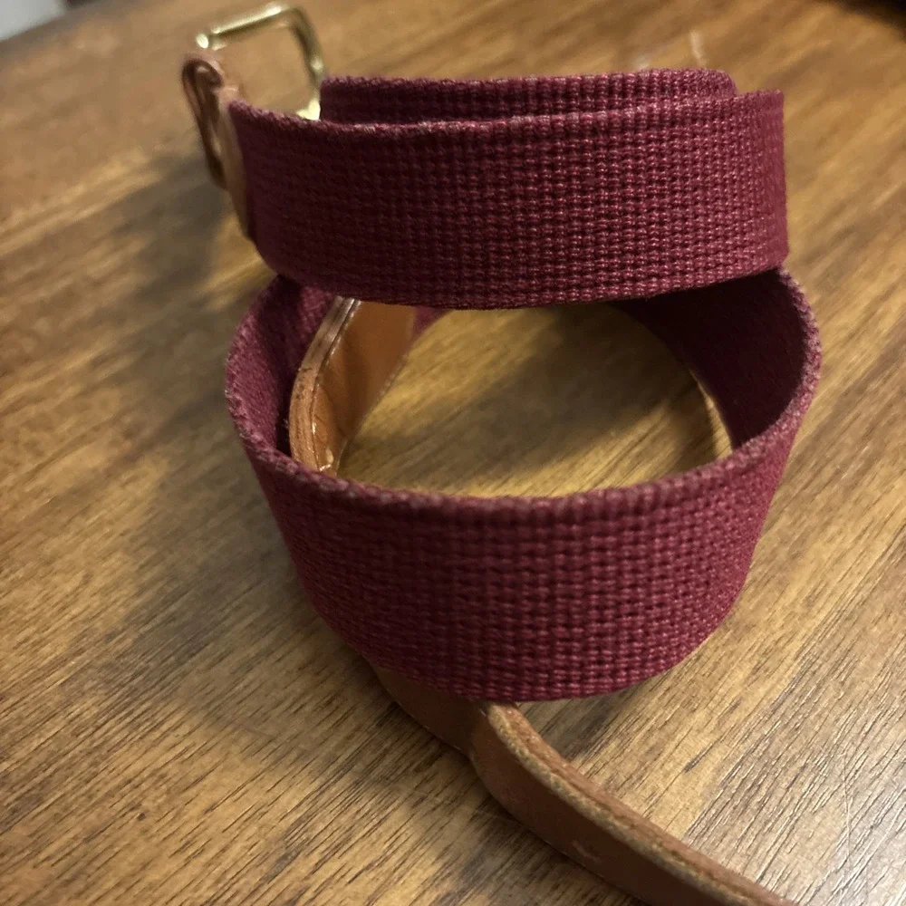 Coach excellent linen