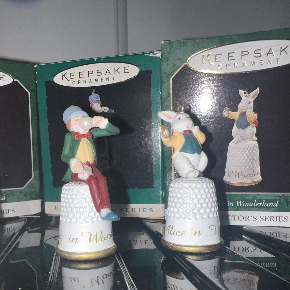 Hallmark Keepsake Mini Ornaments‎ Alice in wonderland Series Complete Set Bell