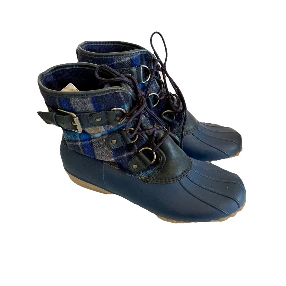 New Baretraps Fahn Duck Boots Size‎ 7  Blue Plaid Water Resistant cabin core