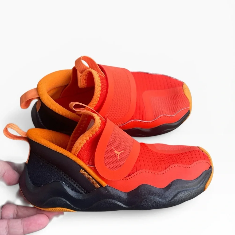 Jordan 23/7 in‎ “Dunk on Mars,” DQ9294-800, US 9C, EUC