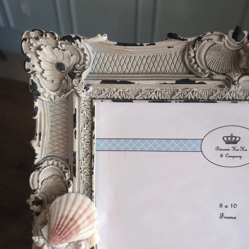 Vintage Style‎ 8x10 Shell Picture Frame Ornate Distressed Cream Coastal Sea Life