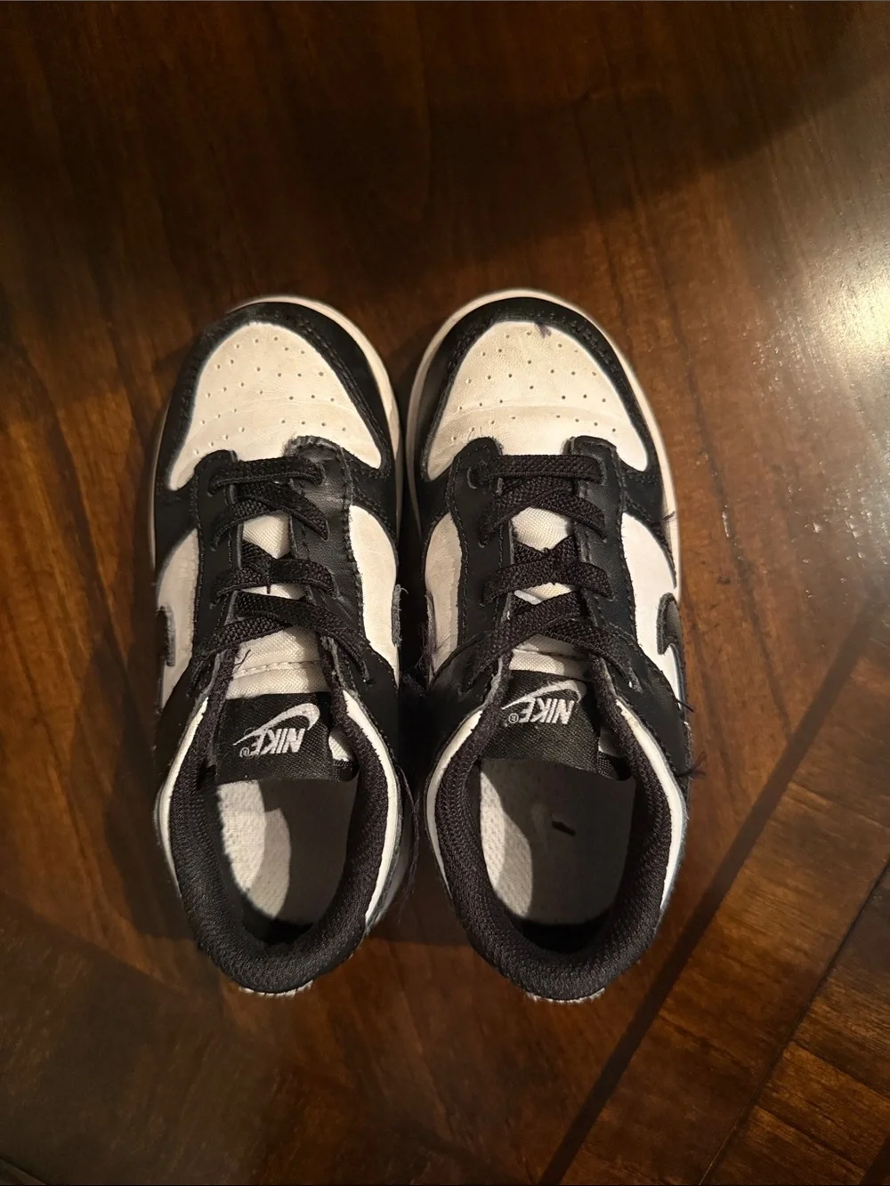 Nike classic low