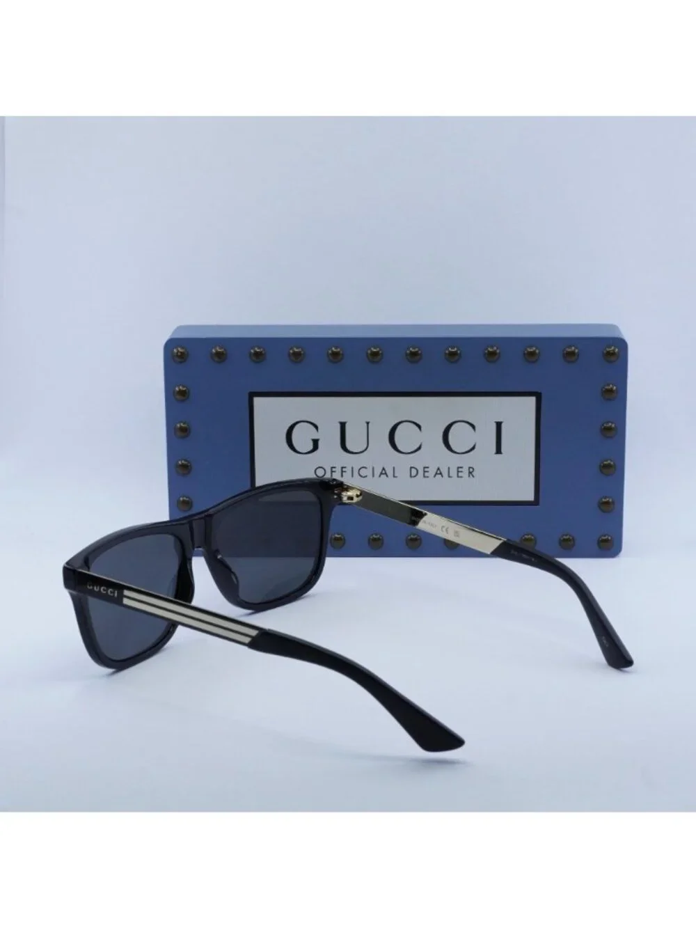 Gucci model gg0687s