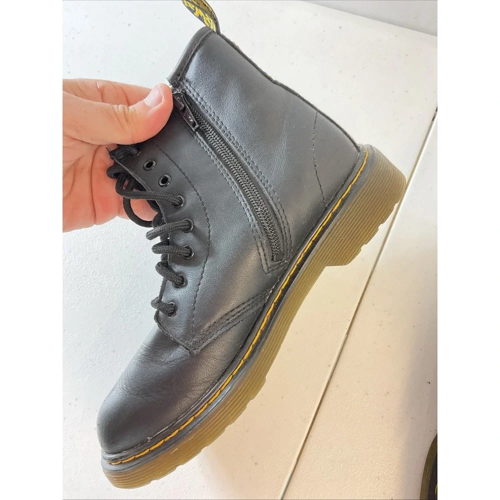 Dr. Martens product pair