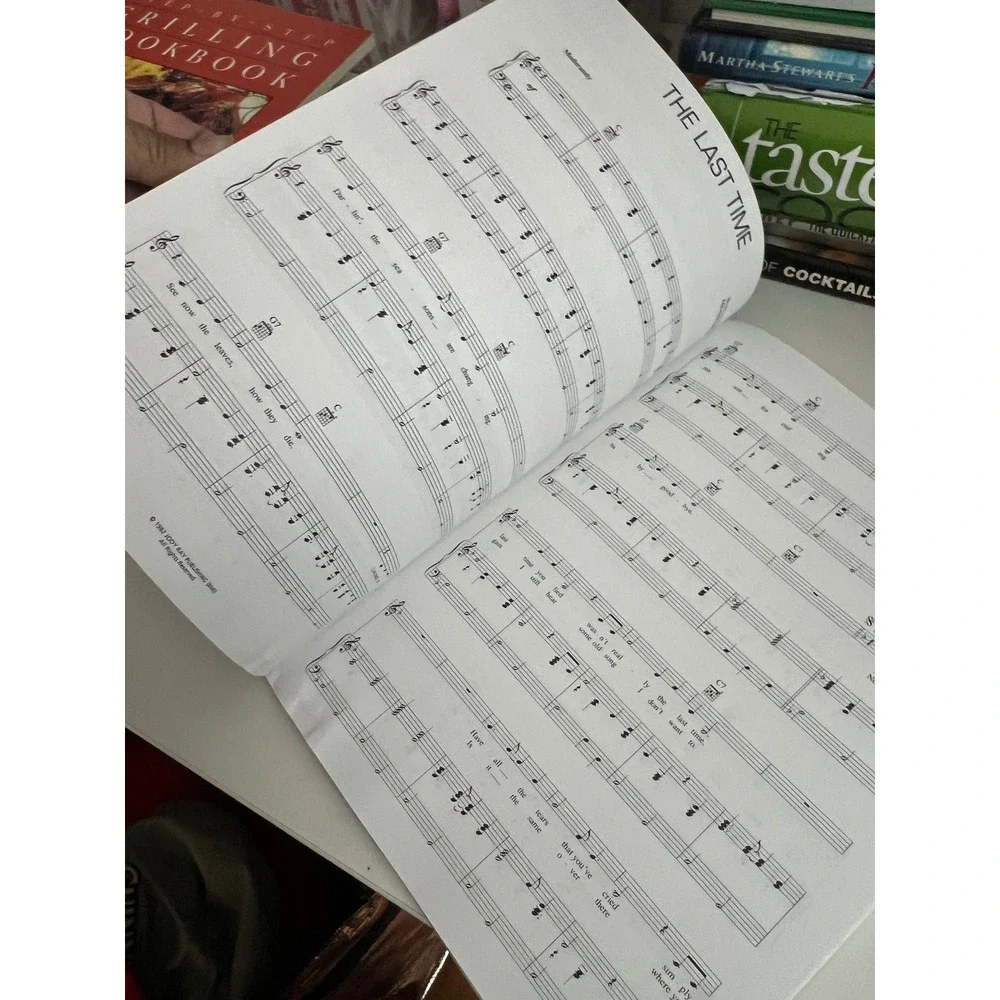 Hal Leonard essential johnny