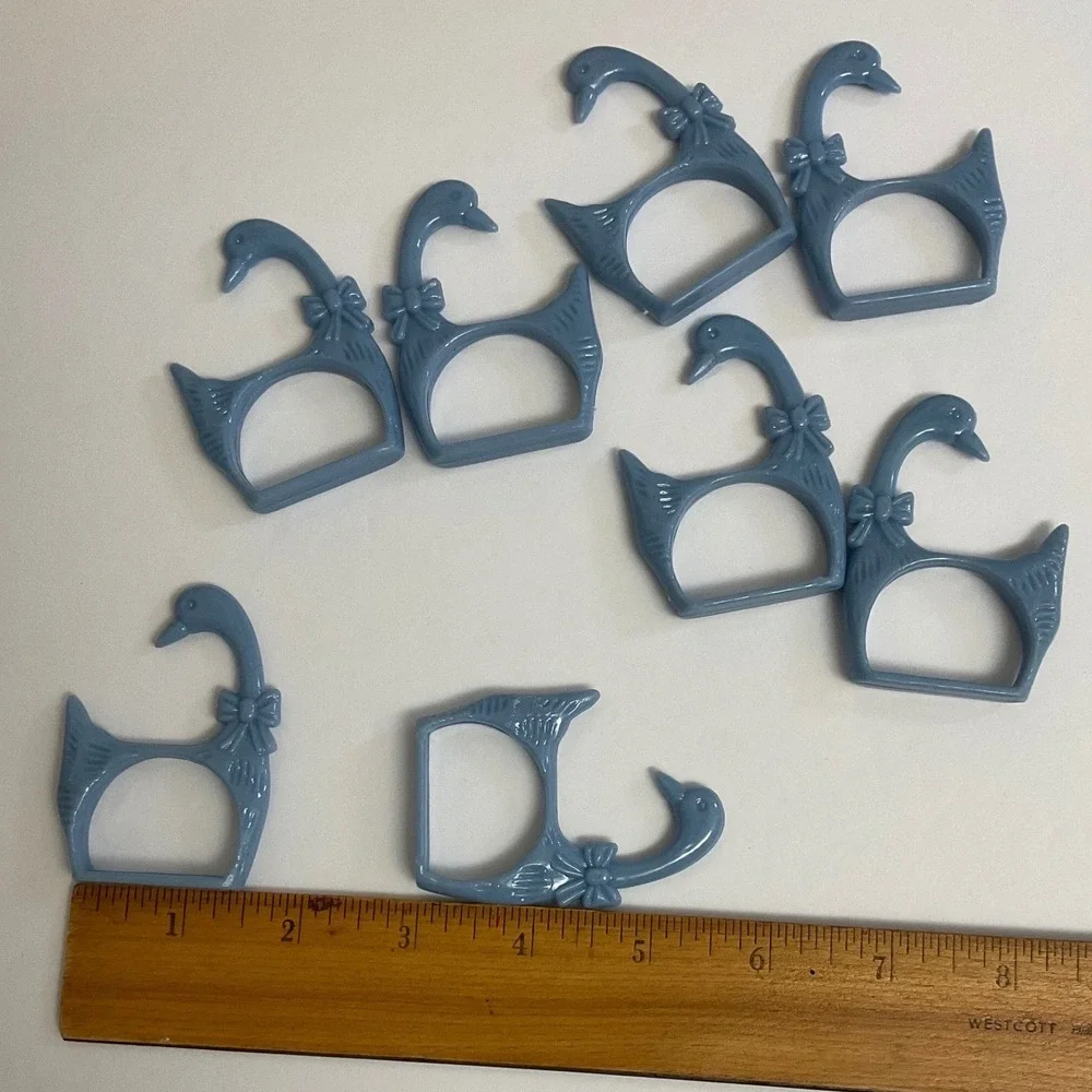 Vintage Goose Napkin Rings Set of 8 Blue Taiwan Durabl Plastic EUC