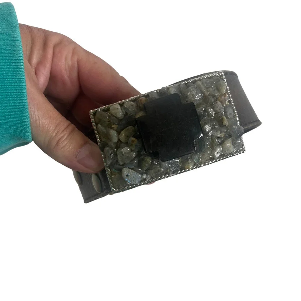 Unknown leather belt