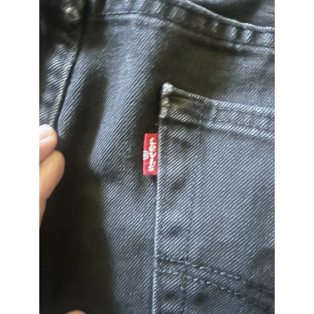 Levis excellent pre