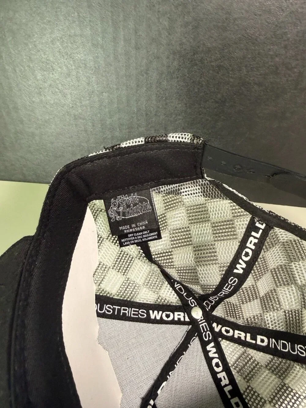 World Industries size ready