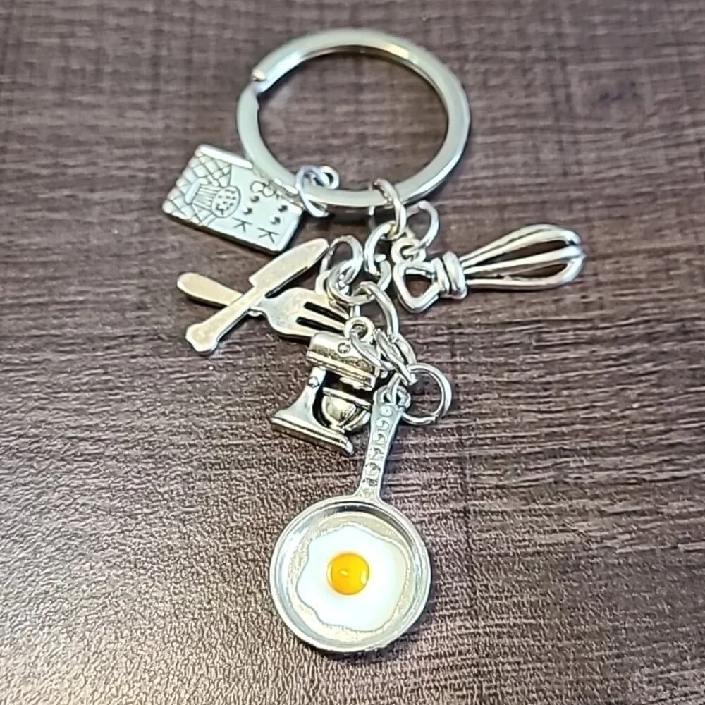 Unbranded Cooking‎ Theme Keychain Silver Tone Unisex NWOT Collectible Auto Home