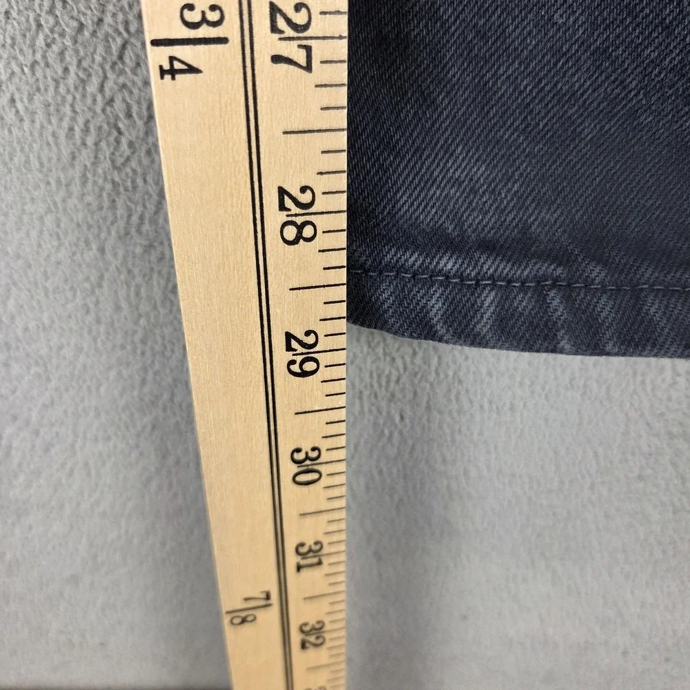 Levis this fit measured