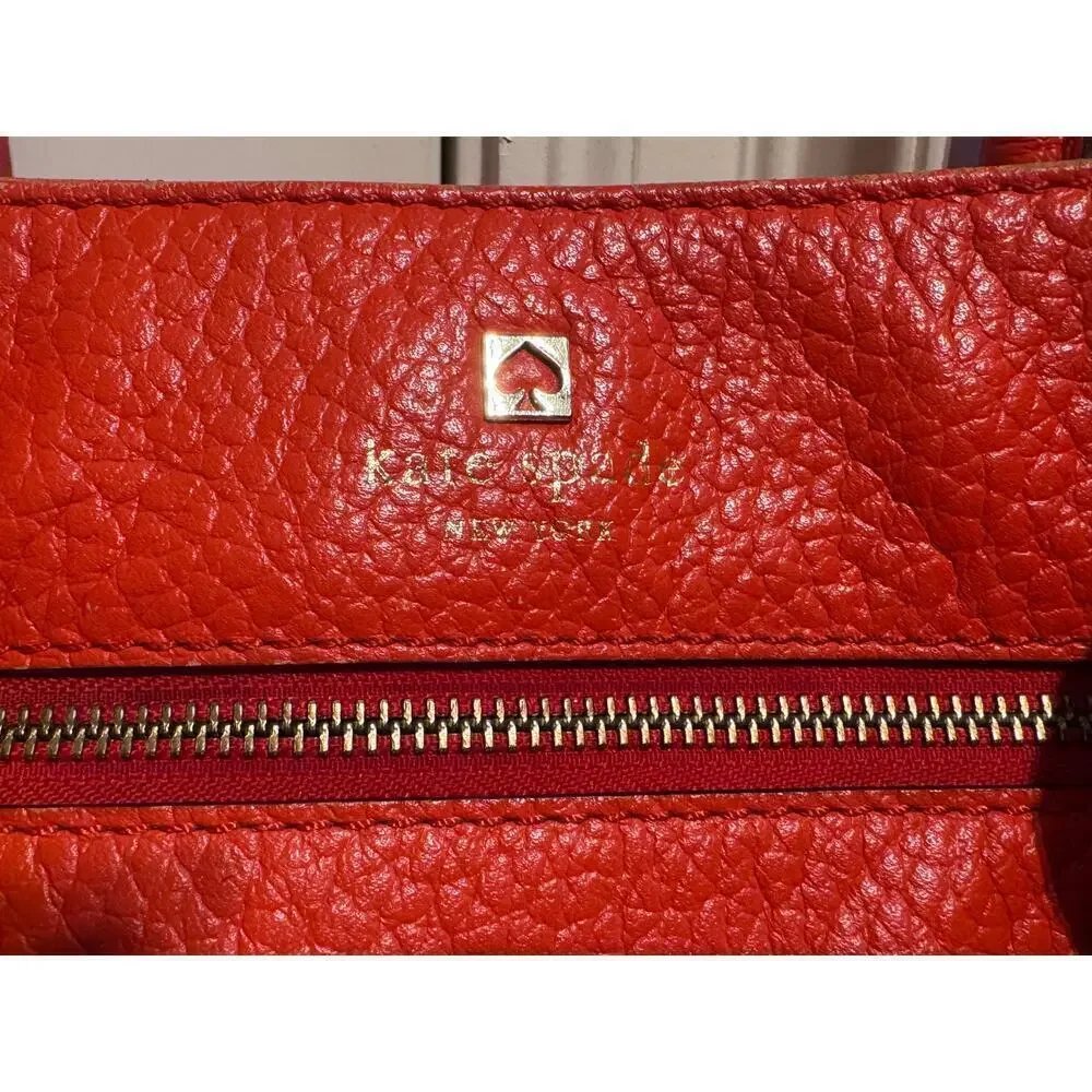 Kate Spade New York Orange Large Purse Bag Leather Magnetic Closure Pockets