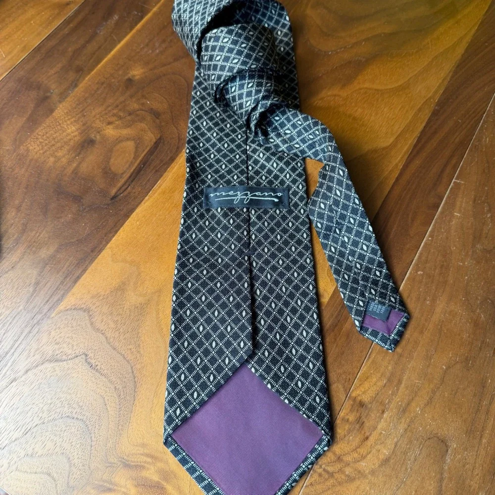Mezzano elegance abounds