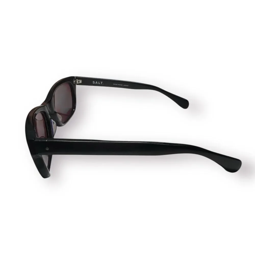 Salt lenses retro are
