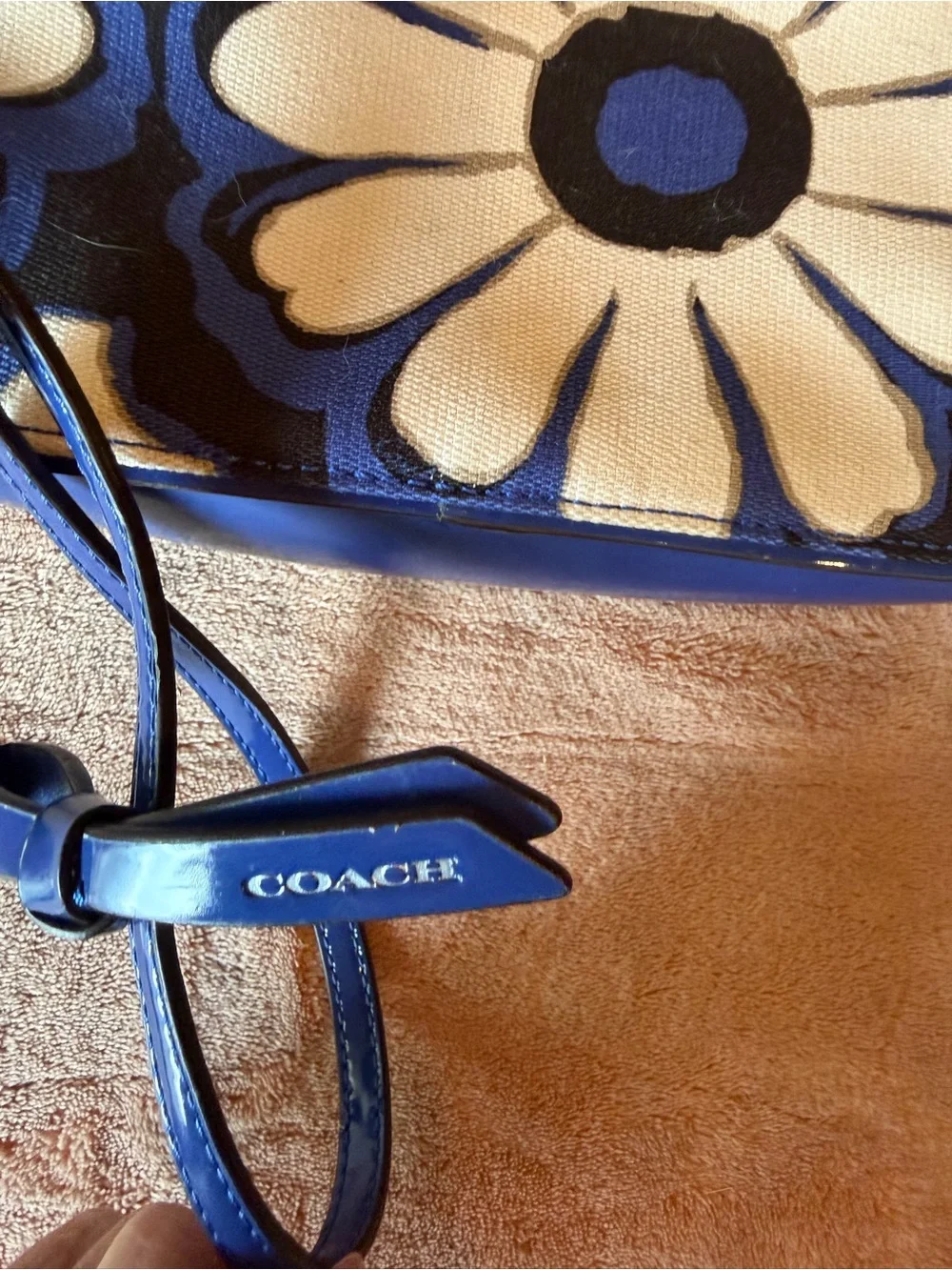 Coach crossbody bold
