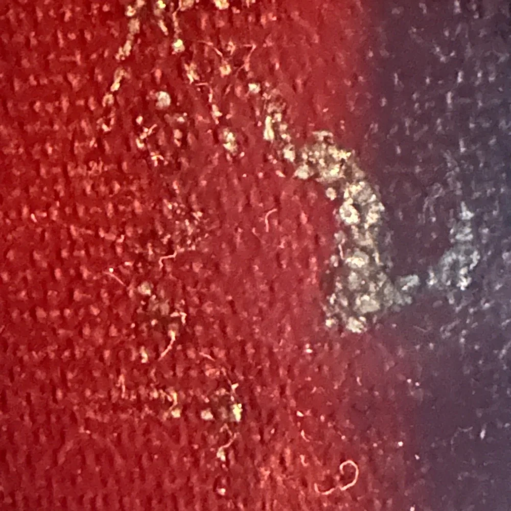 Koret crimson or