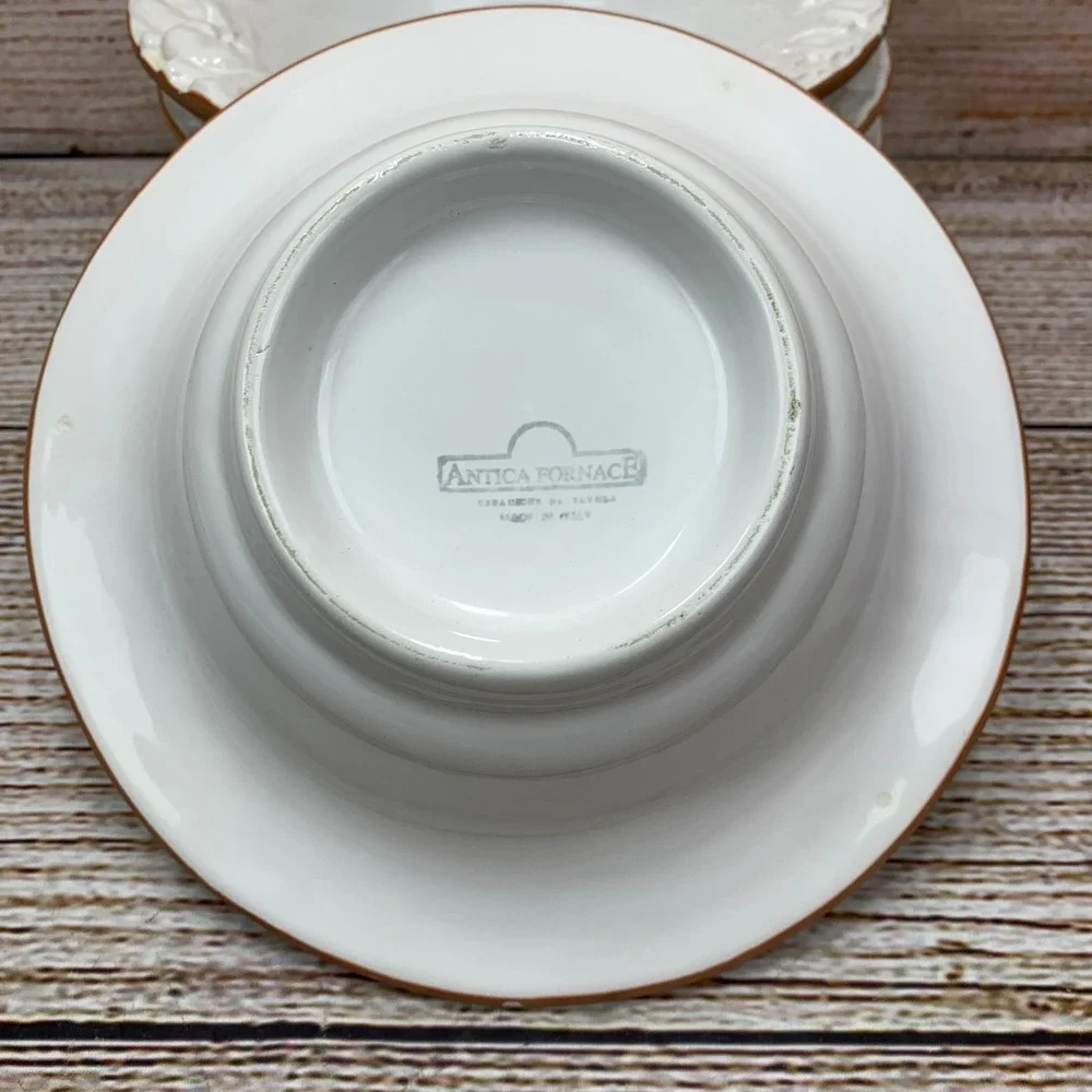 Antica Fornace Pasta Bowls Set of‎ 4 White Embossed Floral Trim Made Italy