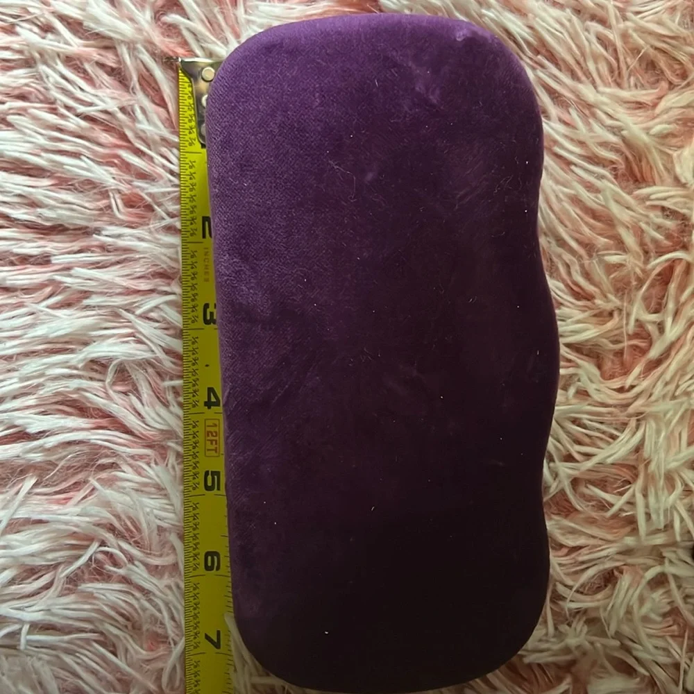 Gucci eggplant scalloped