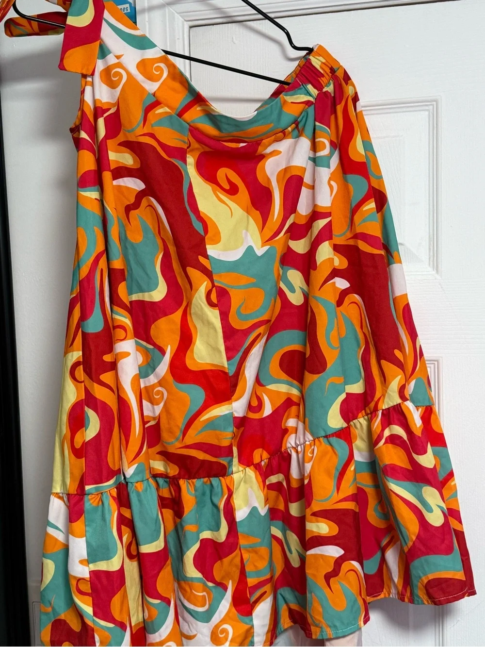 SHEIN bold neon