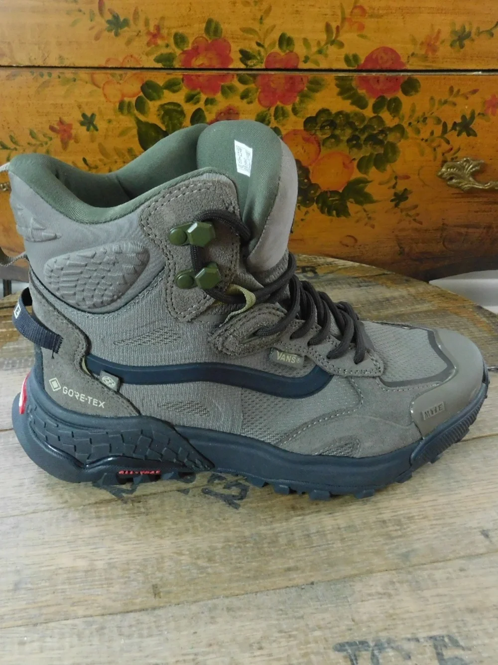 Vans mte gore