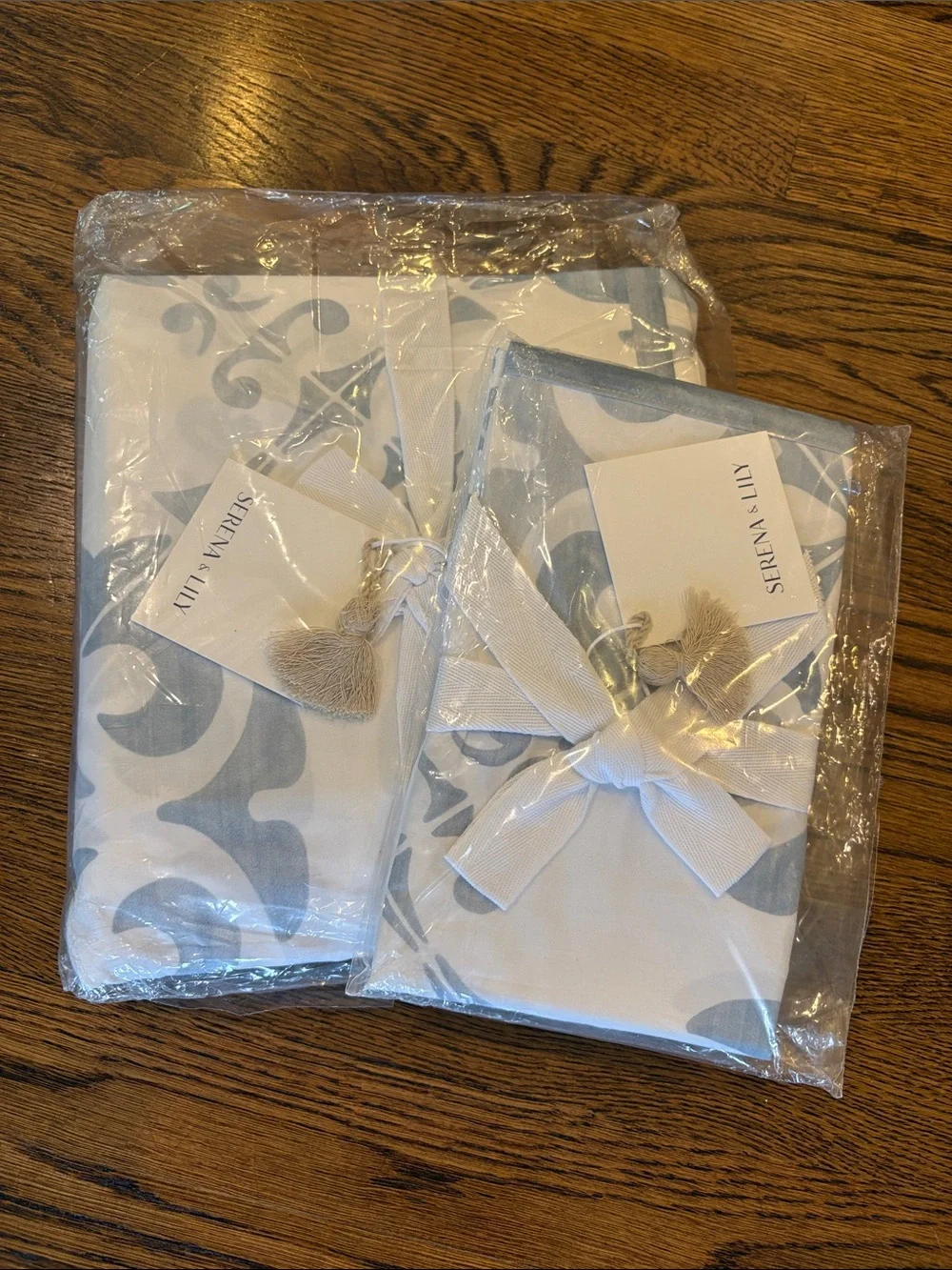 Serena & Lily brand new