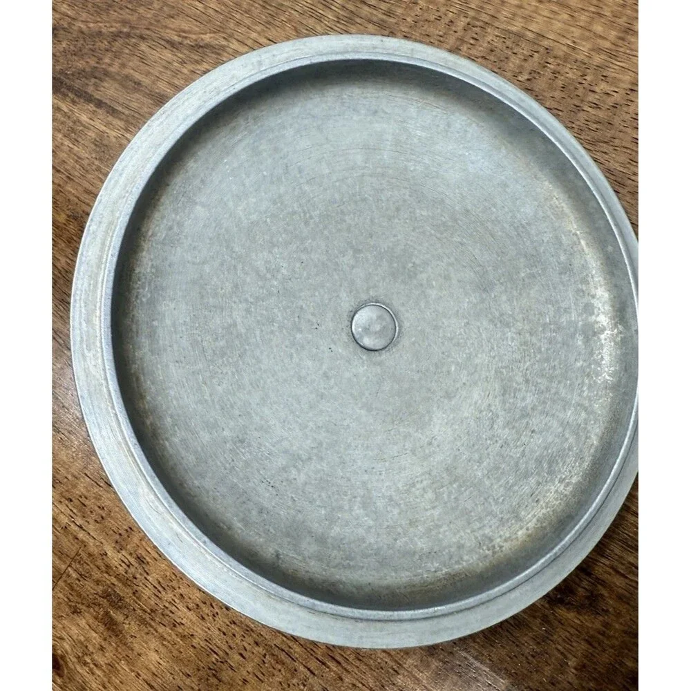 Unbranded round aluminum
