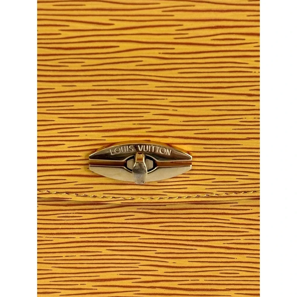 Louis Vuitton vintage 1990s