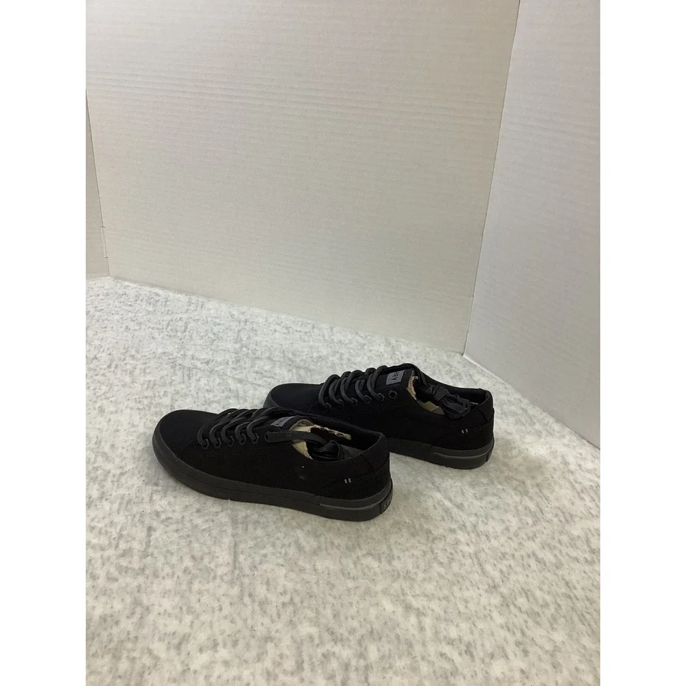 Sperry feature top all