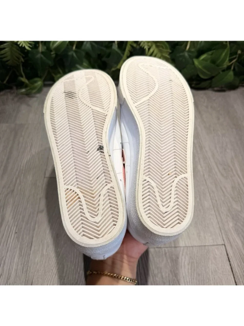 Nike please check