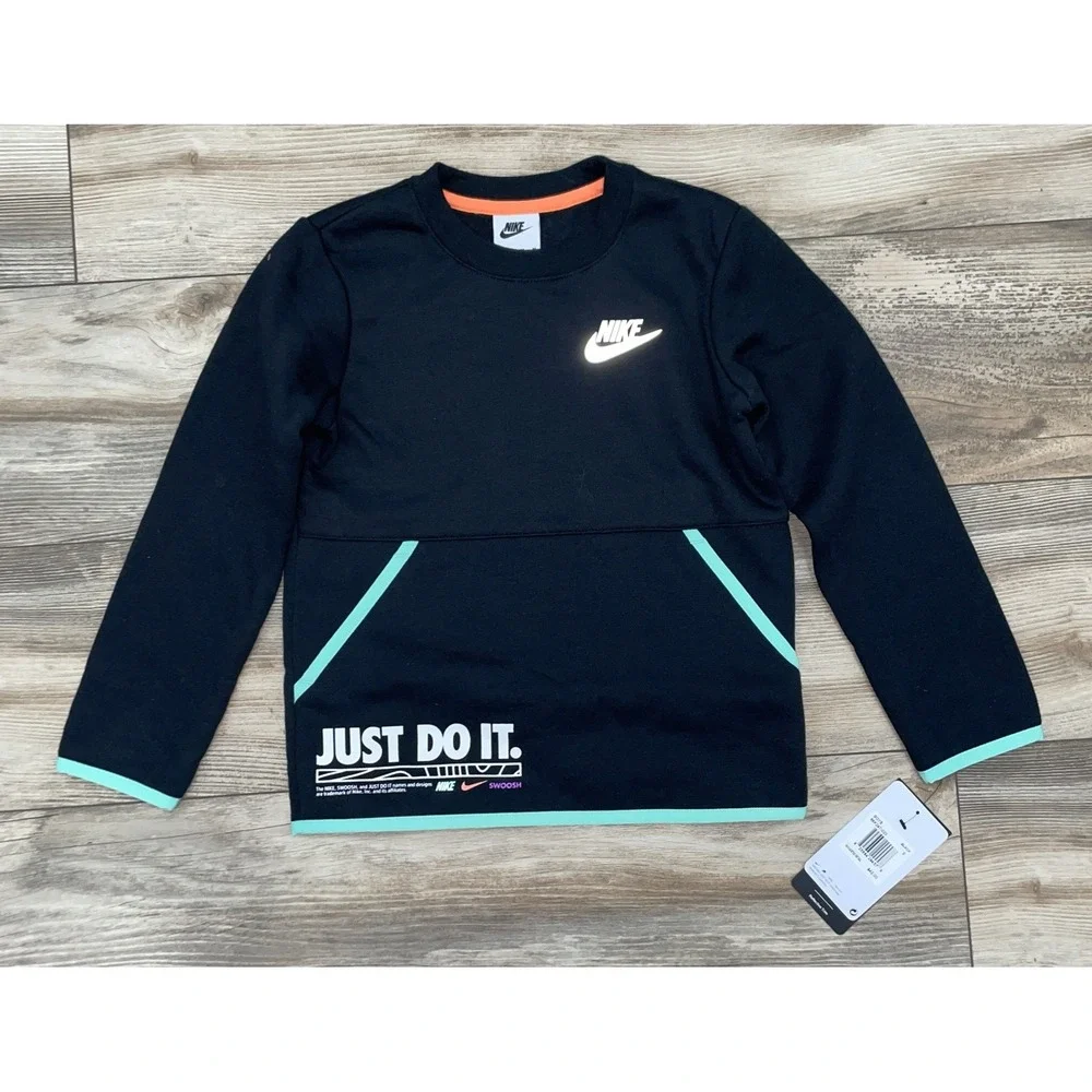 NWT Nike Sweater Boys Pullover Sweater 5-6 Years Just Do It