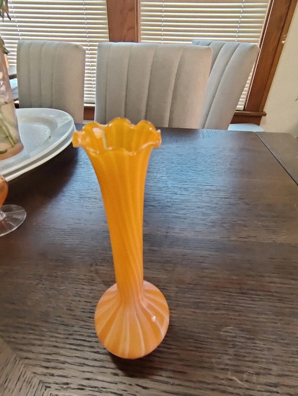 N/A elegant orange
