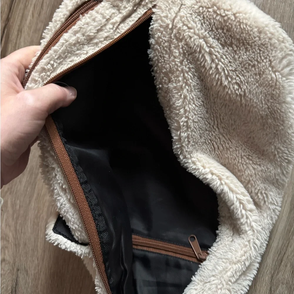 Kavu zipper free pulls